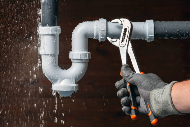 Professional Emergency Plumber technician working in Hatfield, PA